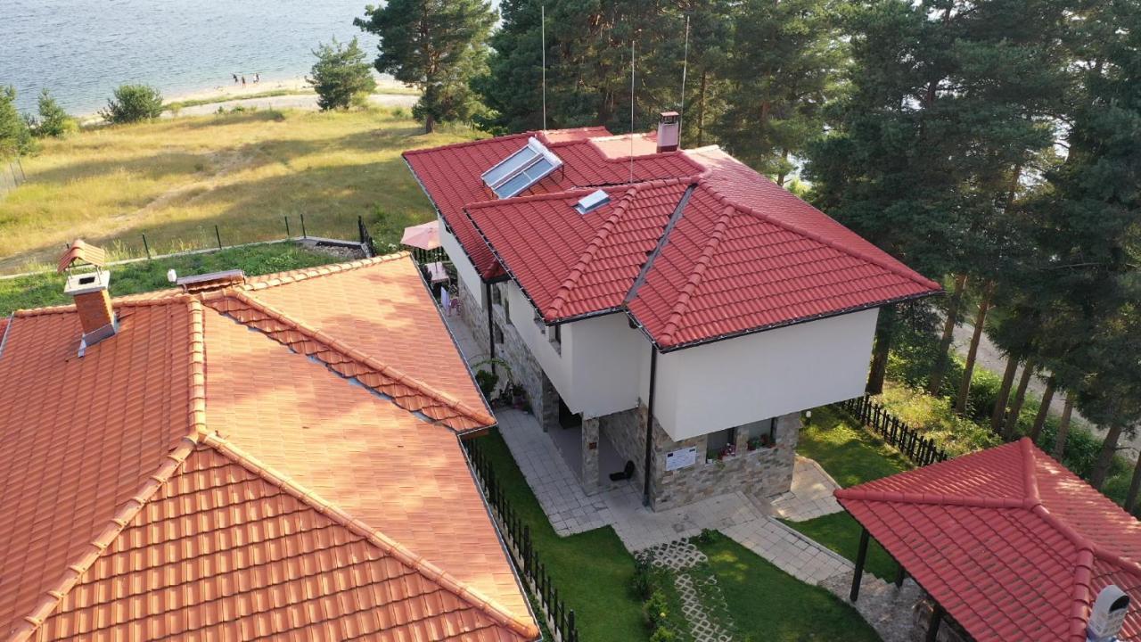 Къща За Гости Сиана Dospat Bagian luar foto